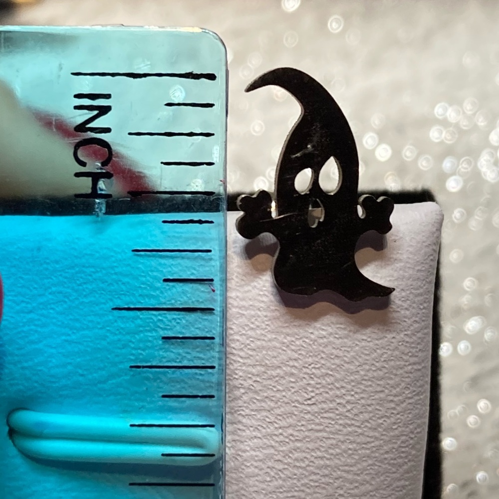 Stainless Steel Halloween Ghost Stud Earrings - Picture 3 of 3